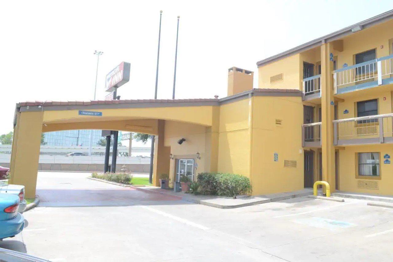 America'S Inn Houston/Stafford /Sugarland Экстерьер фото