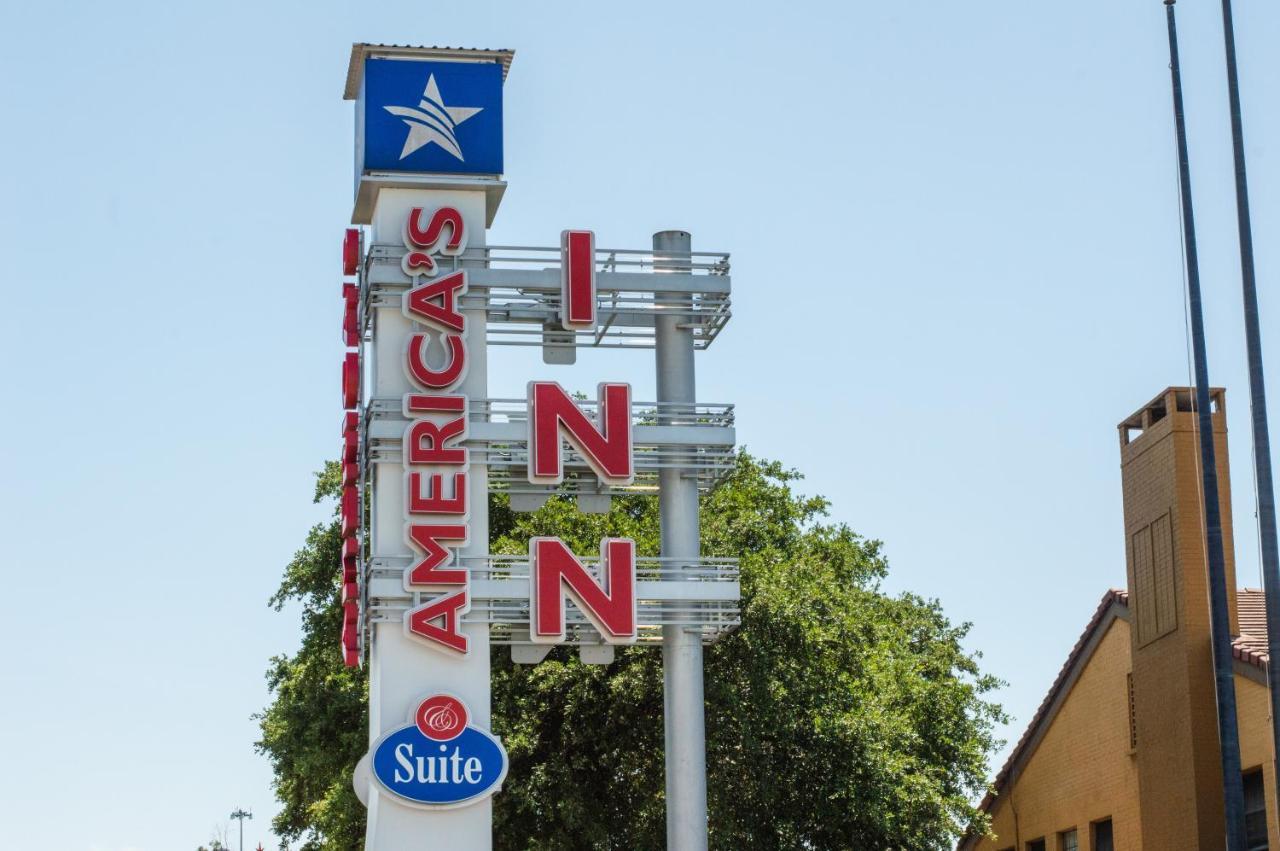America'S Inn Houston/Stafford /Sugarland Экстерьер фото